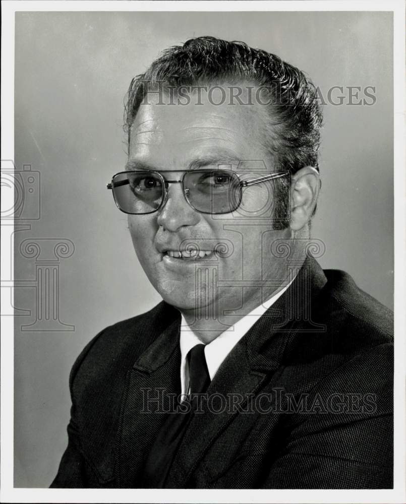 1974 Press Photo Wayne Johnson, Candidate for County Commissioner - hpa68078- Historic Images