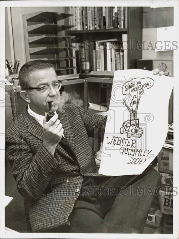 1961 Press Photo Newspaper Columnist Dixon Gayer with Political Cartoon, CA- Historic Images