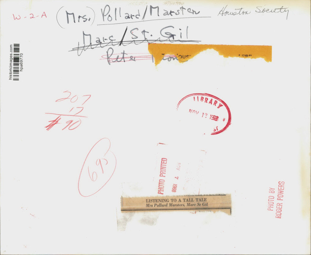 1968 Press Photo Mrs. Pollard Marsters and Marc St. Gil listen to a tall tale