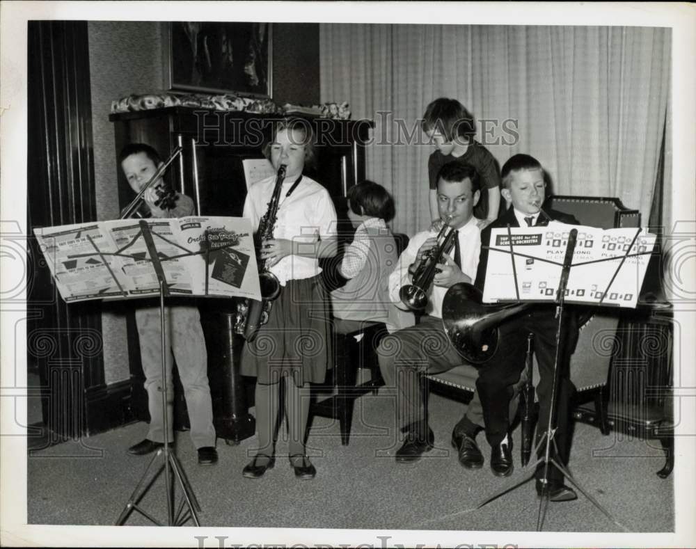 1963 Press Photo Congressman Donald M. Fraser &amp; Family Play Music, Minnesota- Historic Images