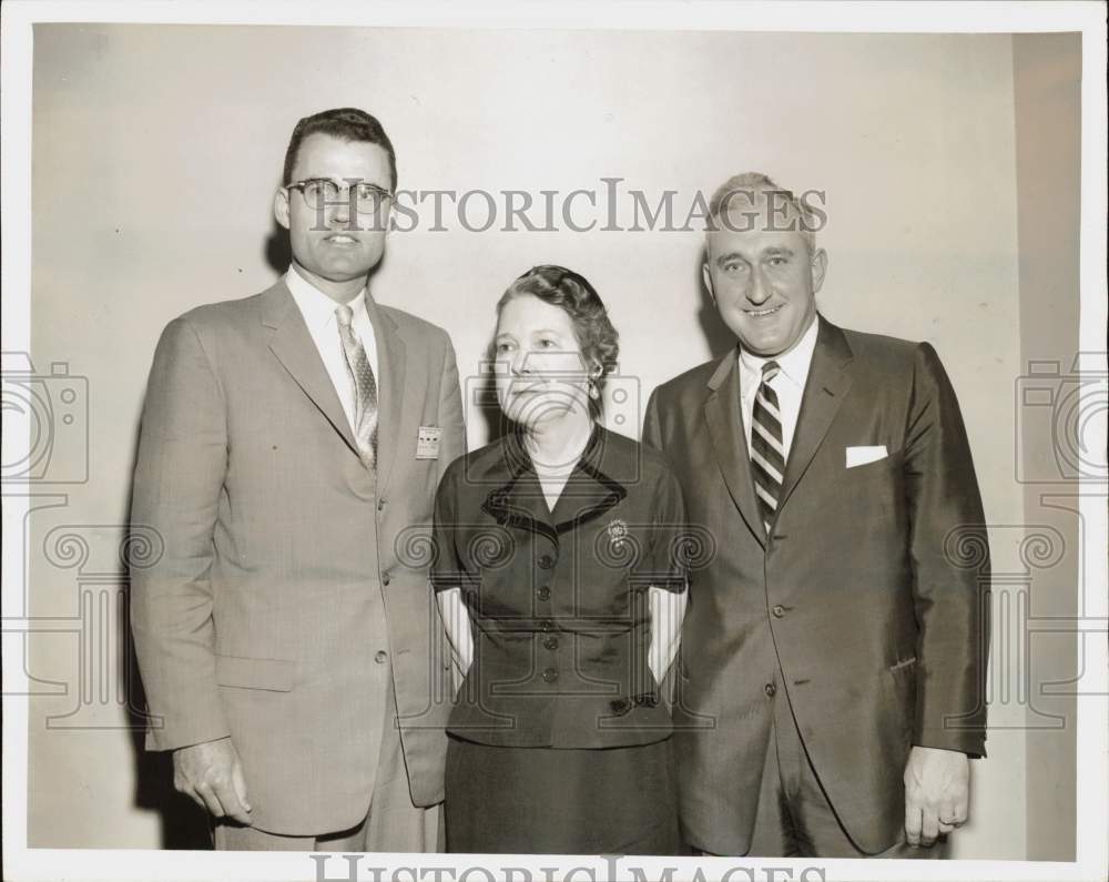 1957 Press Photo Mrs. Lou Gehrig, Tom Flahaven, Victor Kaufmann, MDAA, New York- Historic Images