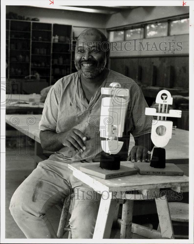 1977 Press Photo Carroll Simms, Professor Texas Southern University, Texas- Historic Images