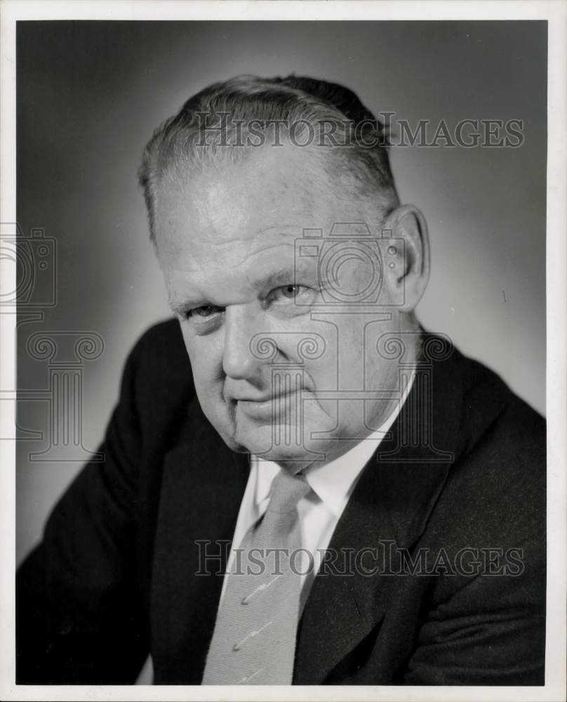 1957 Press Photo Artist Edward M. (Buck) Schiwetz, Texas - hpa71790- Historic Images