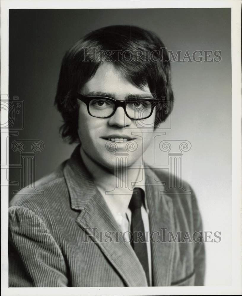 1970 Press Photo Mike Jahn, critic and commentator on progressive rock music.- Historic Images