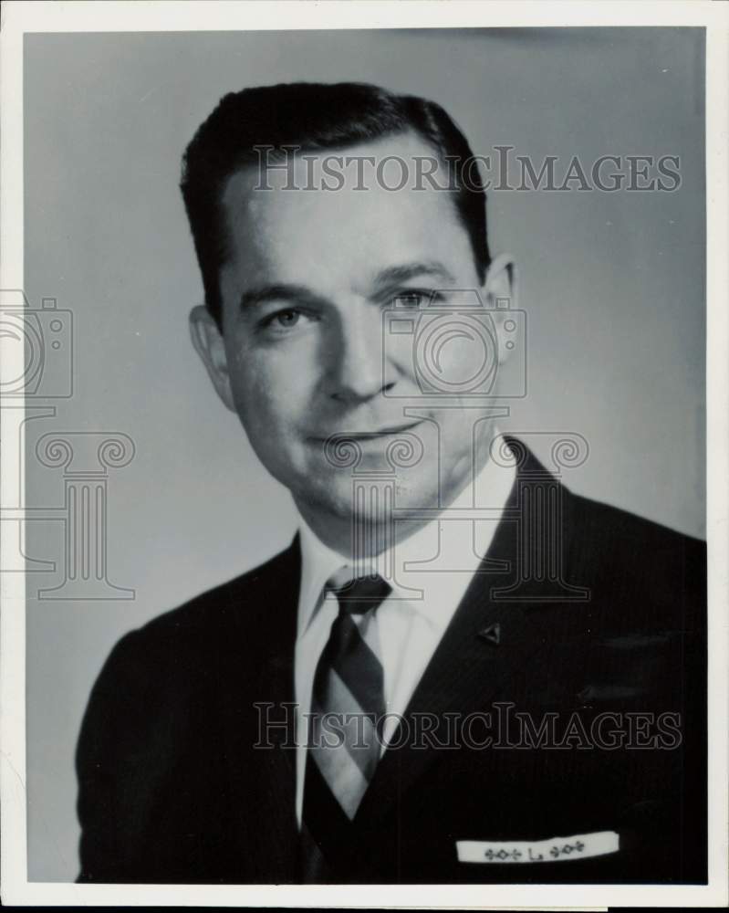 1966 Press Photo Frank Lewis, Industrial Gas Supply Corporation vice president- Historic Images