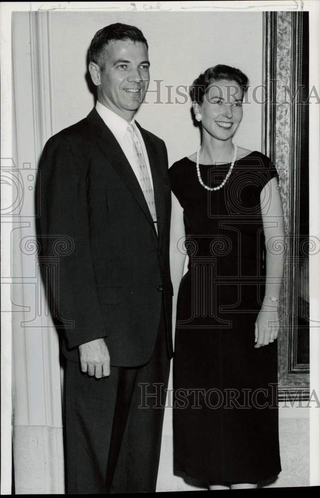 1958 Press Photo Mr. and Mrs. William C. Lynch of W.C. Lynch &amp; Company, Houston.- Historic Images