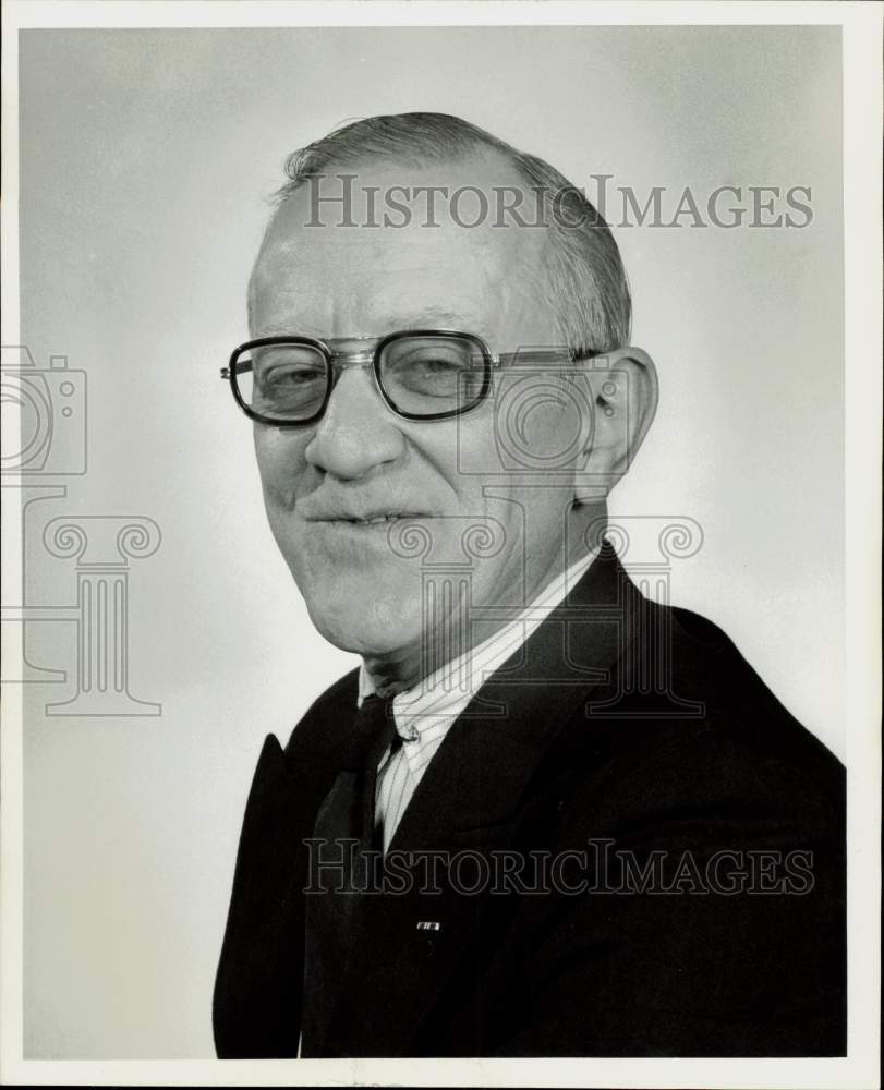 1974 Press Photo John T. McKellar, GOP county treasurer candidate. - hpa73138- Historic Images