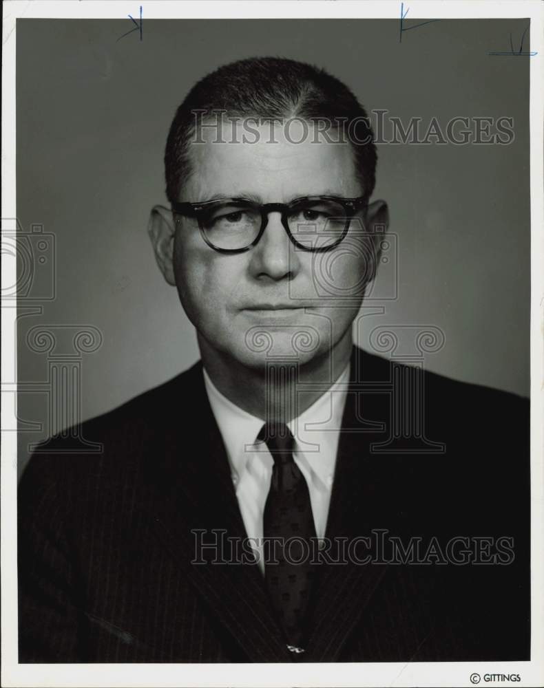 1966 Press Photo Donald McGregor, Chamber of Commerce Committee Chairman.- Historic Images