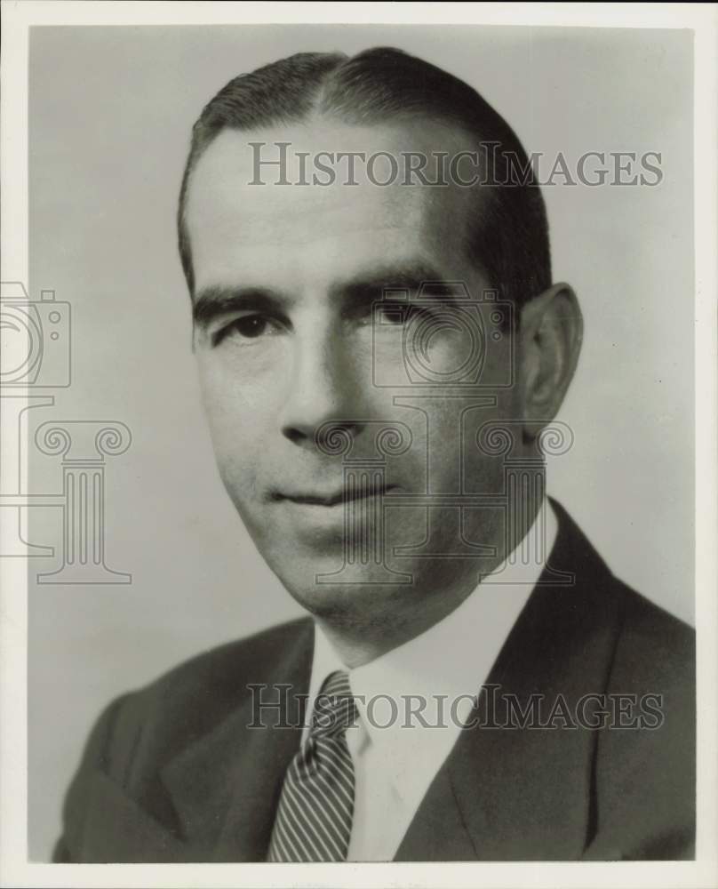 1961 Press Photo Donald Phillips, Getty Oil Director and E.F. Hutton partner.- Historic Images