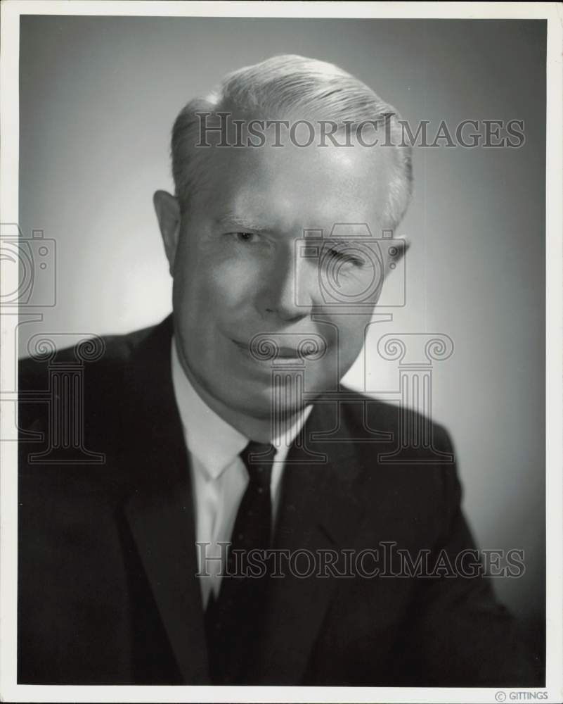 1969 Press Photo R.E. Nagle, officer of Texaco. - hpa73797- Historic Images