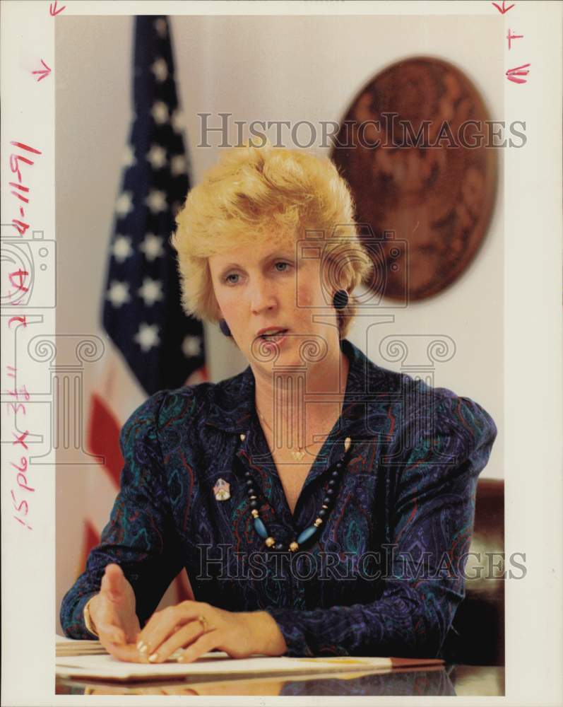 1991 Press Photo Patricia McCauley, Director of Houston&#39;s U.S. Customs Service.- Historic Images