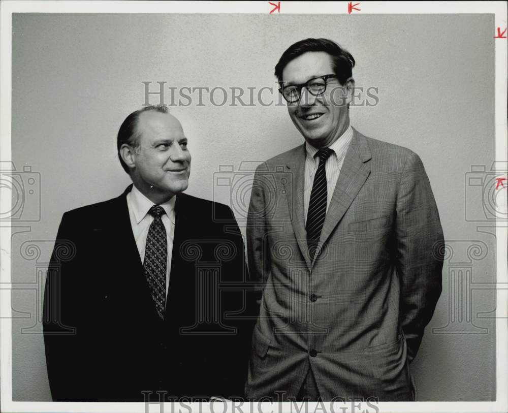 1970 Press Photo Dr. C.M. Smythe, dean of UT Medical School-Houston, &amp; colleague- Historic Images