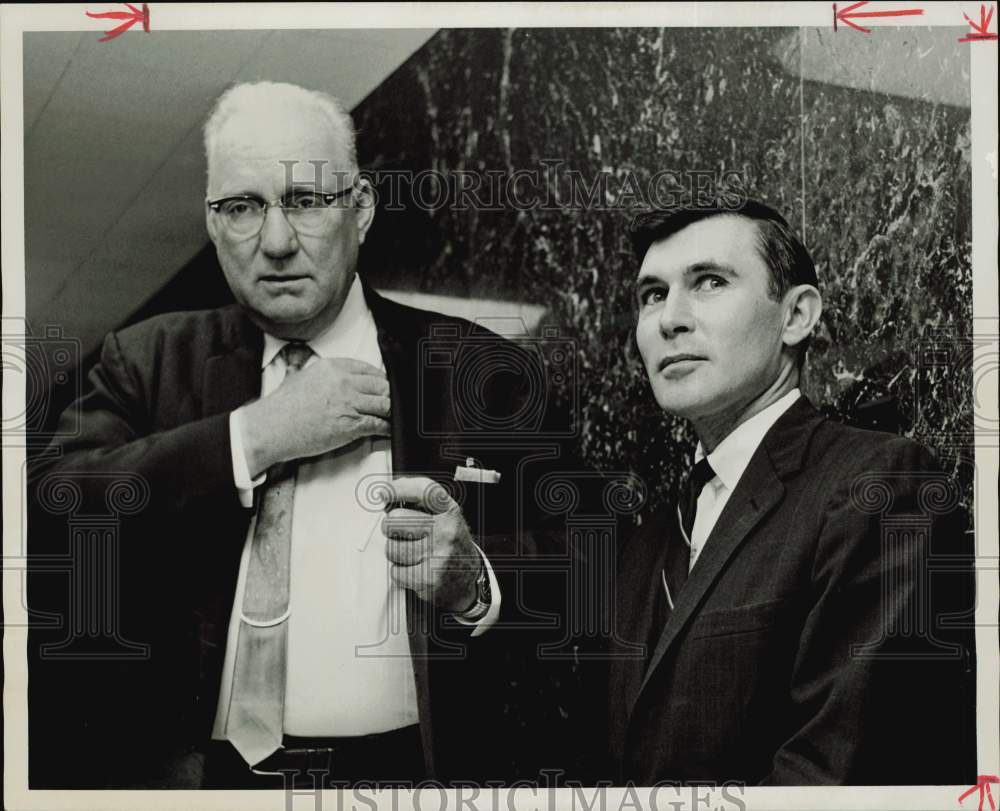 1968 Press Photo Houston attorneys Joe Moss and John J. Browne. - hpa74546- Historic Images