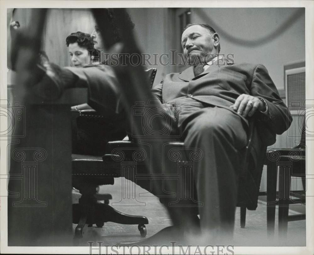 1960 Press Photo Stone Wells, Tennessee Gas Transmission's President.- Historic Images