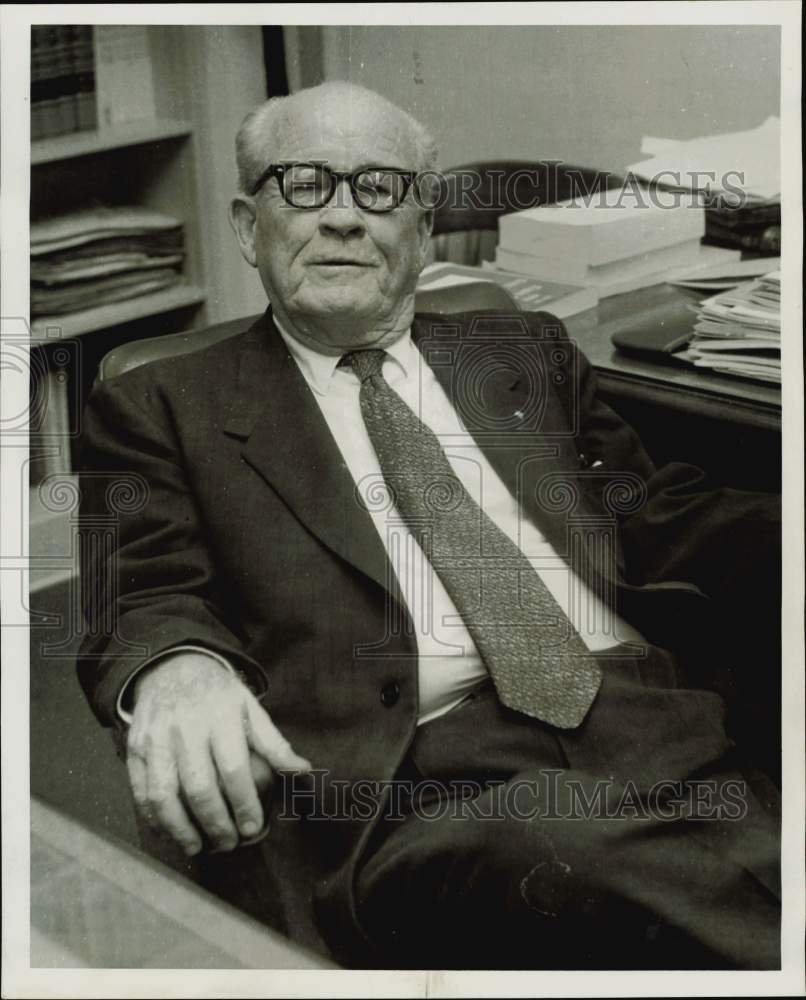 1972 Press Photo Judge William M. Holland in his office. - hpa74934- Historic Images