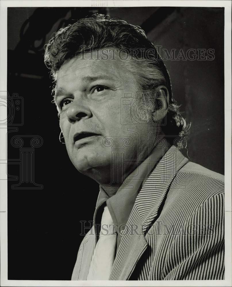 1971 Press Photo Blackie Sherrod, Dallas Times-Herald sports editor. - hpa75092- Historic Images