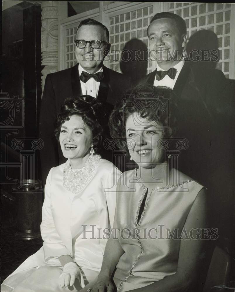 1968 Press Photo William Sherrills and Sherwood Crains attend dinner event.- Historic Images