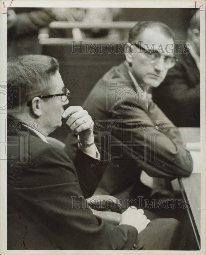 1963 Press Photo Herman Mead and John Snellbacher shown in courtroom.- Historic Images