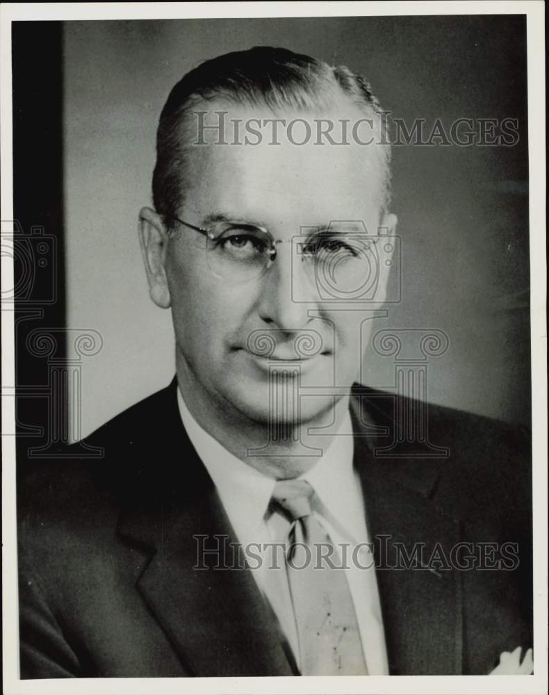 1961 Press Photo H.D. McGowan, Chairman of Houston Chemical Corp. - hpa75778- Historic Images