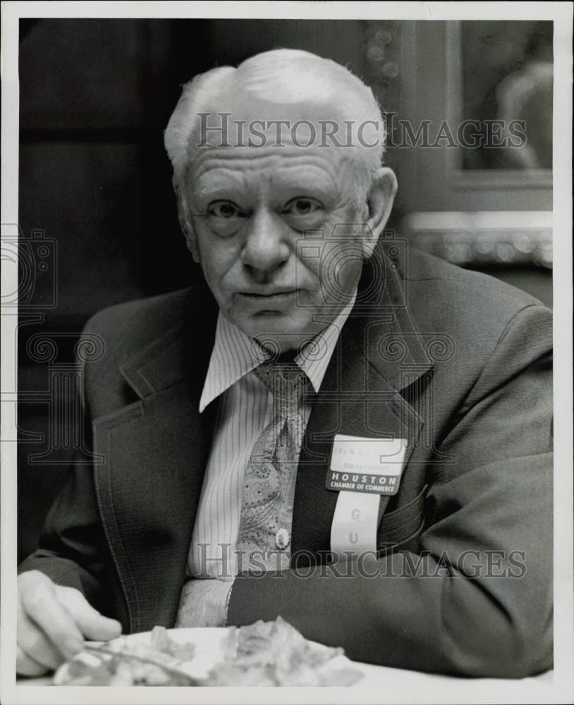 1975 Press Photo Dr. R.C. Potts, Texas A&amp;M associate Dean of Agriculture.- Historic Images