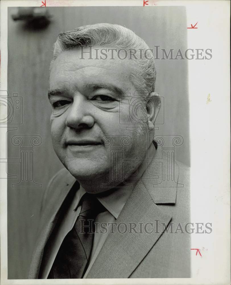 1969 Press Photo Tom Loomis, Houston/Galveston phone service operator.- Historic Images