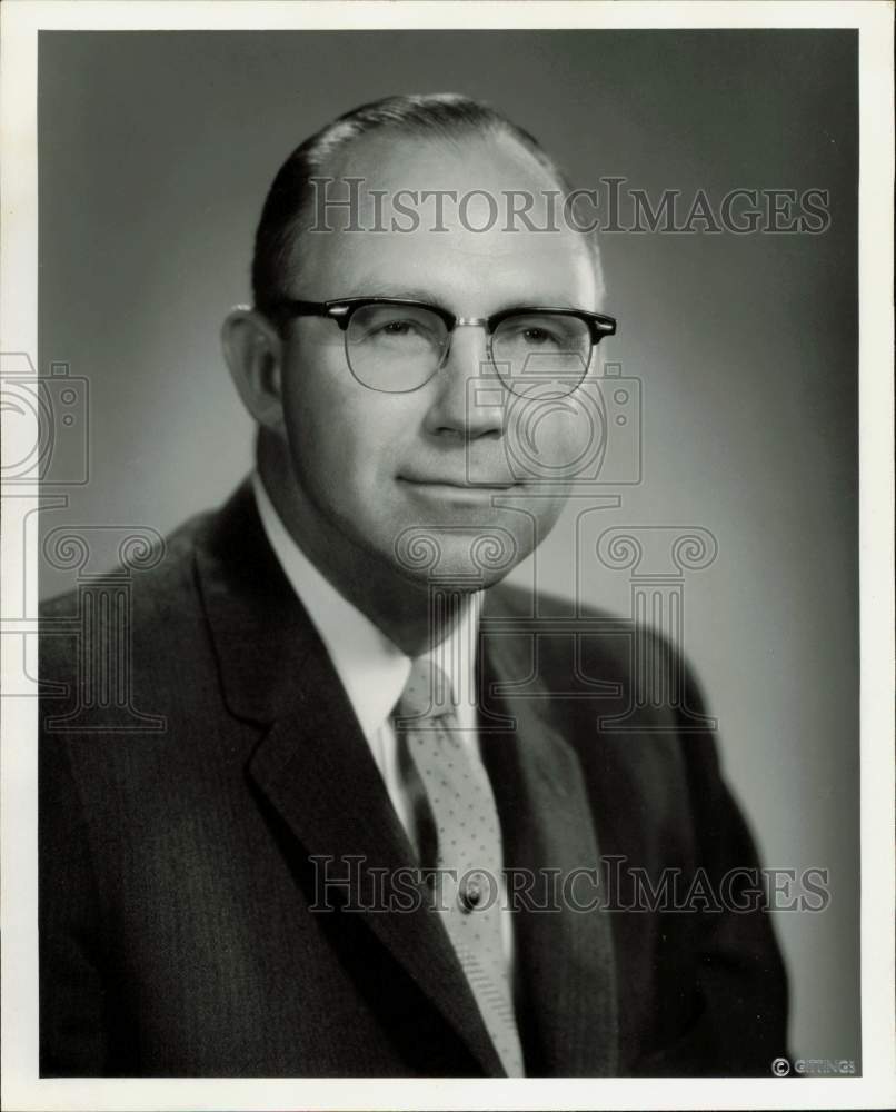 1967 Press Photo G.T. Plunkett, Jefferson Chemical Company Treasurer - hpa77837- Historic Images