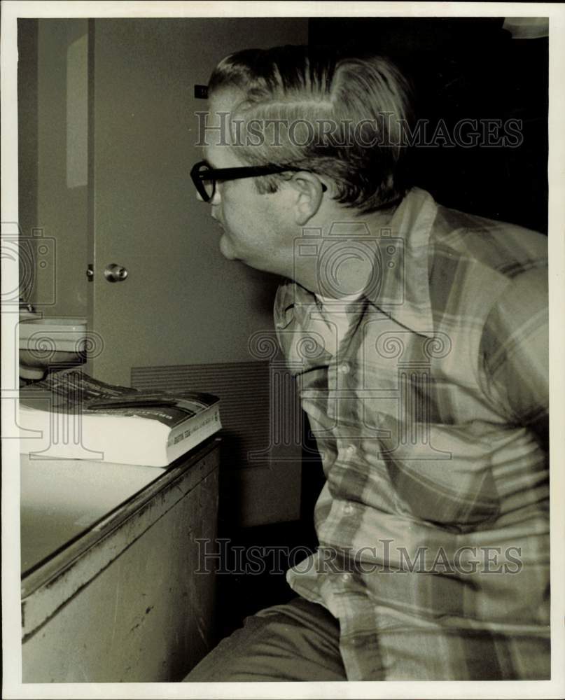 1970 Press Photo Clifford Moore, suspect in bank robbery - hpa78018- Historic Images