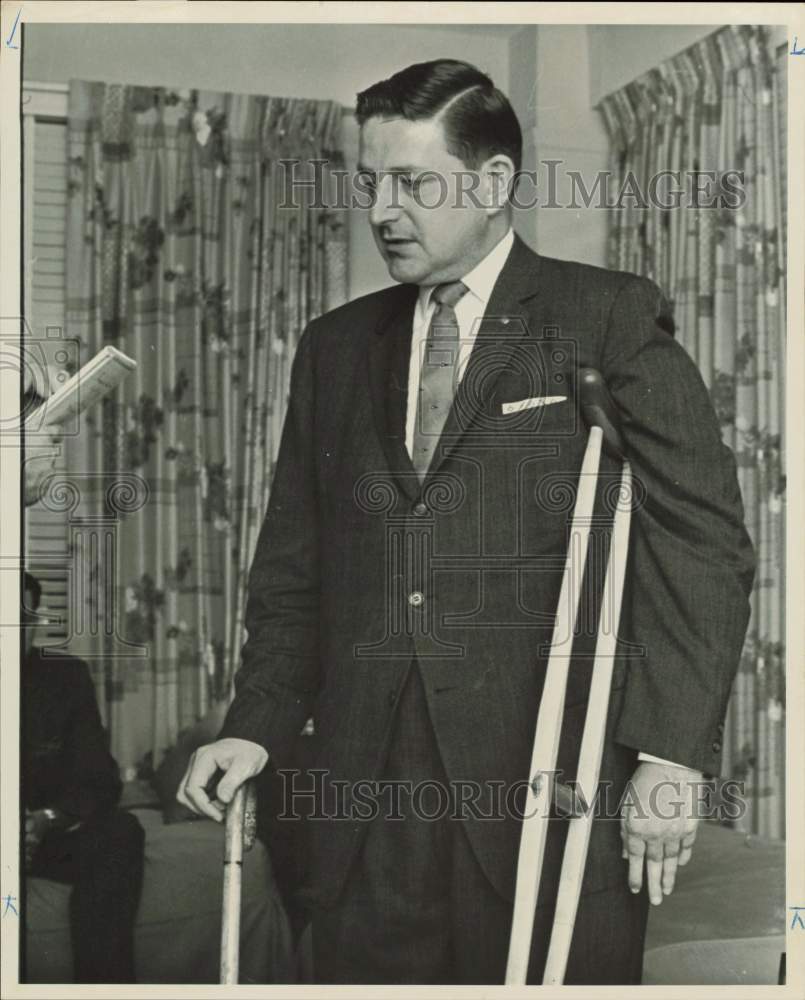 1964 Press Photo Jerry J. Walsh, Handicapped Veteran of the Year. - hpa78172- Historic Images