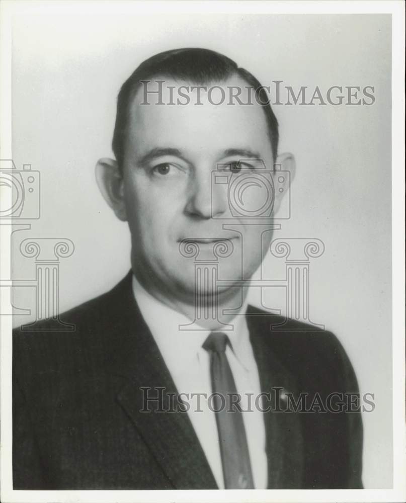 1967 Press Photo Bob Roberts, Houston&#39;s General Dynamics&#39; manager. - hpa78359- Historic Images