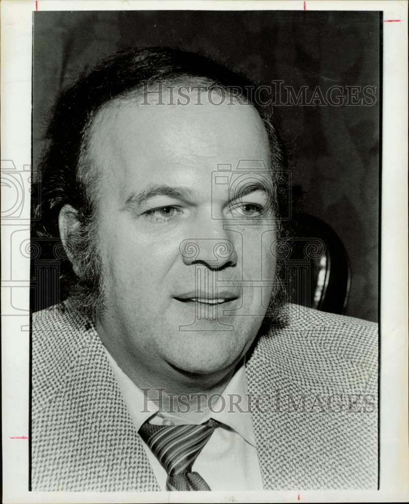 1971 Press Photo Louis Quilico, French-Canadian baritone, in Houston.- Historic Images