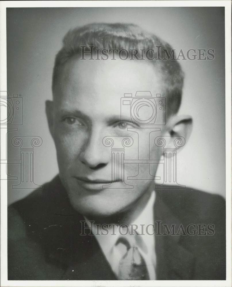 1958 Press Photo Jack M. Haws, Lederle Laboratories of Cyanamid sales agent.- Historic Images