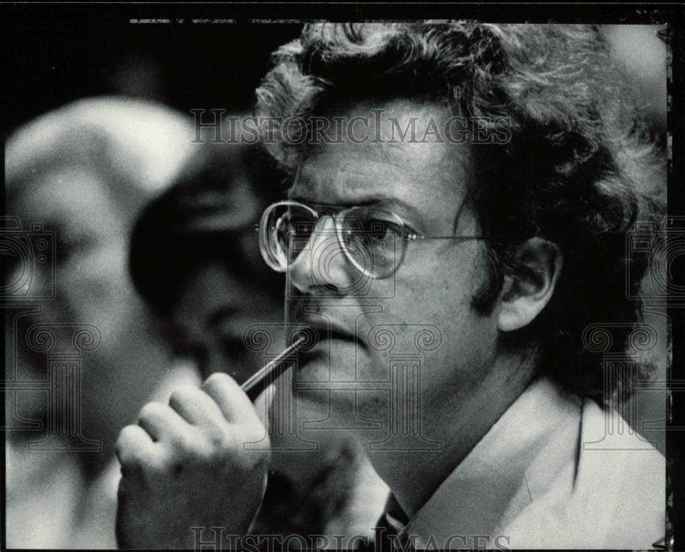 Press Photo David Rockefeller, Jr., listens intently at meeting - hpa79175- Historic Images