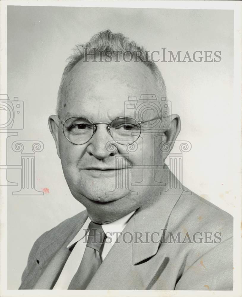 1954 Press Photo William (Bill) Ruggles, Dallas News editor - hpa79285- Historic Images