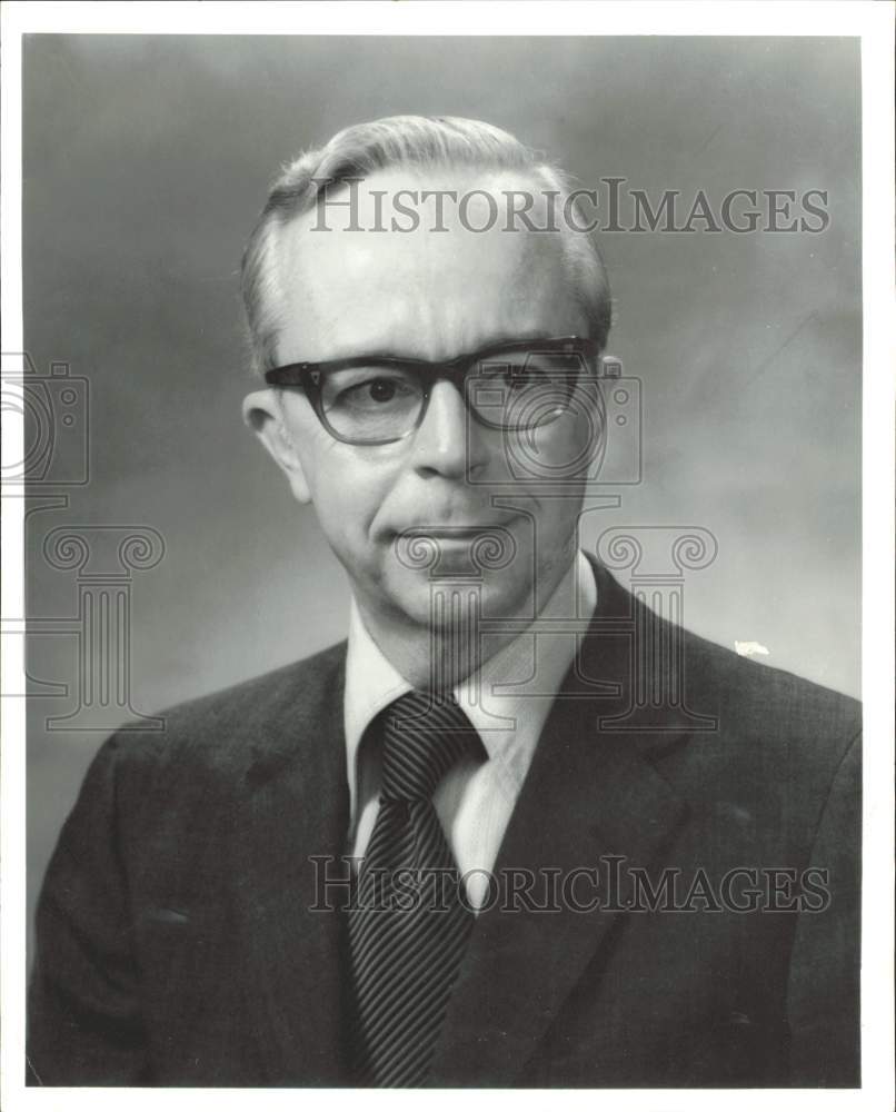 1972 Press Photo Charles Sanderson of C.F. Sanderson and Associates in Houston.- Historic Images