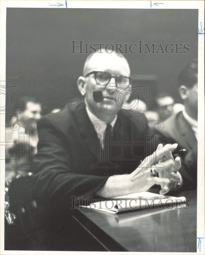 1964 Press Photo Sam Robertson, First Assistant District Attorney - hpa79446- Historic Images