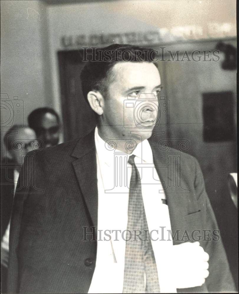 1960 Press Photo Joe H. Reynolds, school board attorney - hpa79487- Historic Images