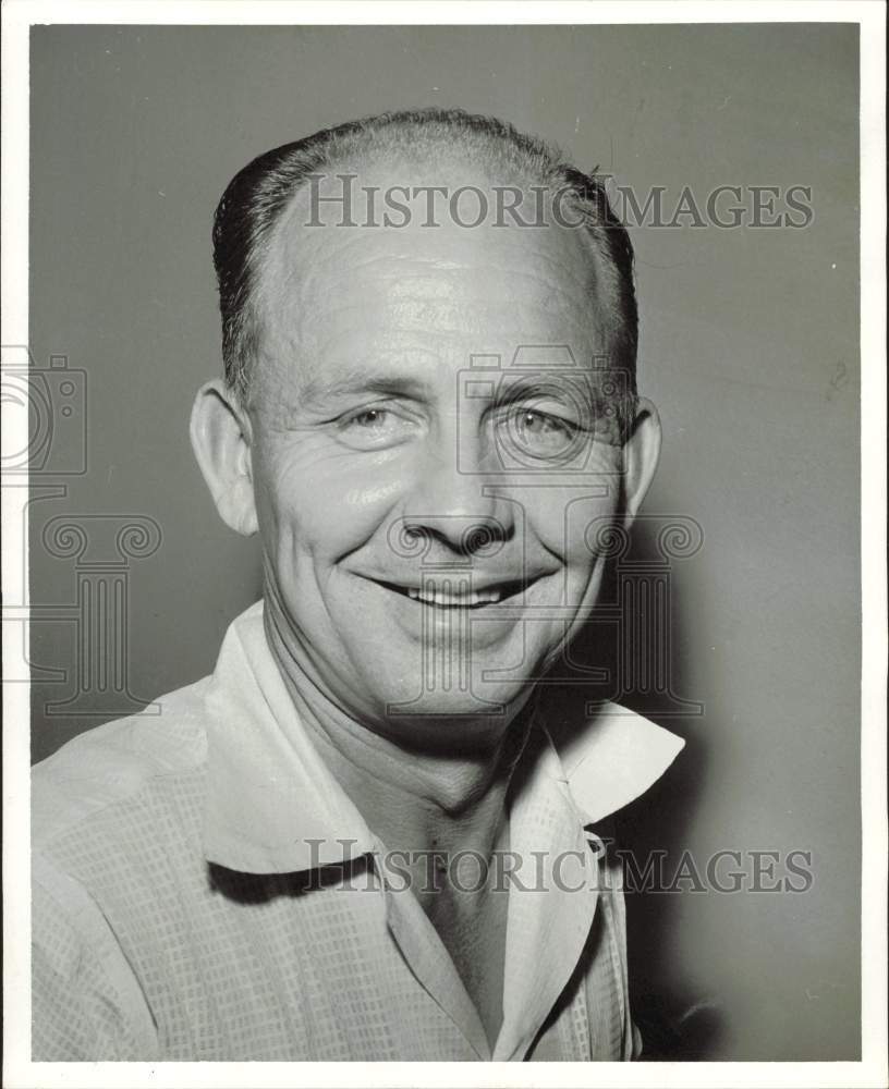 1955 Press Photo James Perry, Air-O-Matic Inc. President - hpa79856- Historic Images