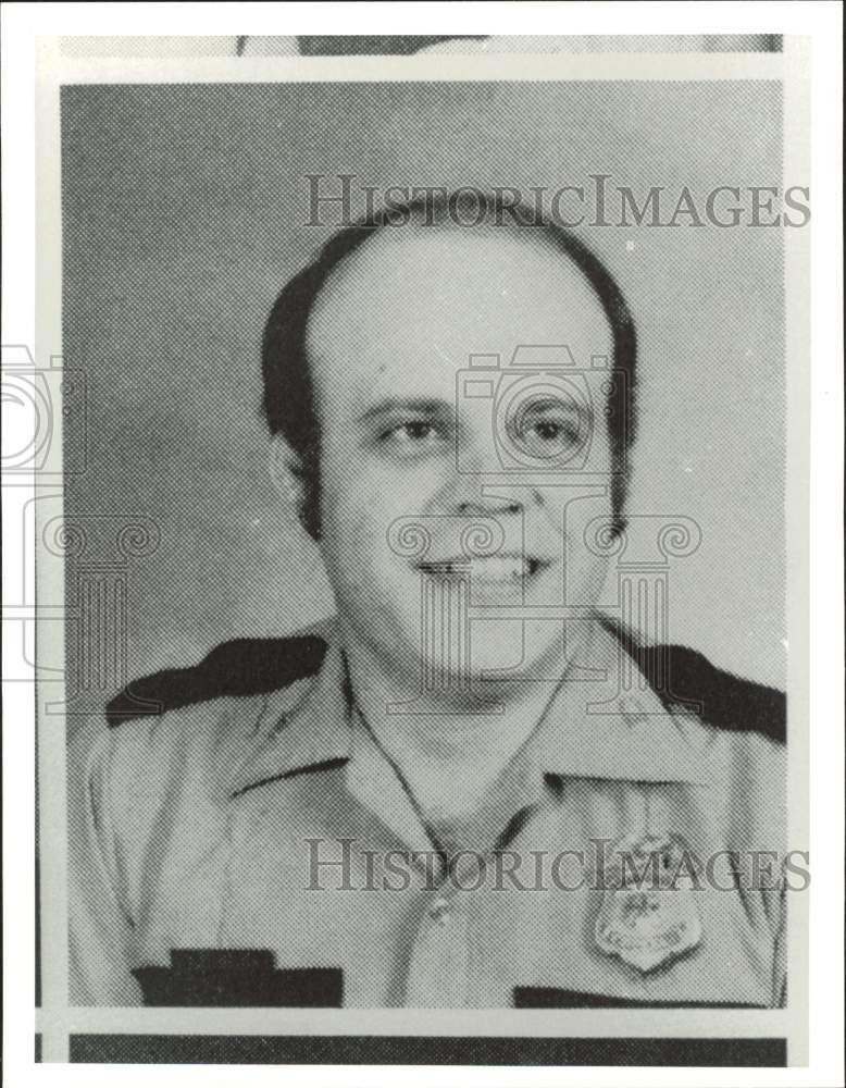 Press Photo Alan J. Walsh, officer of Houston Police Department - hpa80500- Historic Images