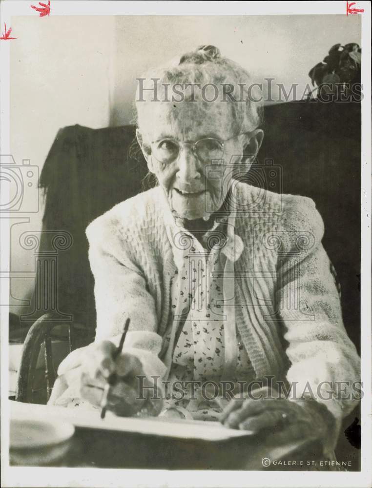 1960 Press Photo Grandma Moses, artist, still painting. - hpa81060- Historic Images