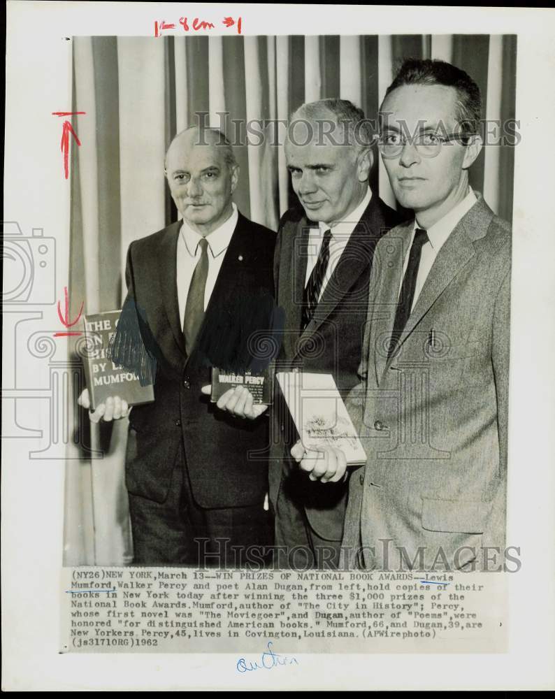 1962 Press Photo Winners of National Book Awards prizes in New York - hpa81175- Historic Images