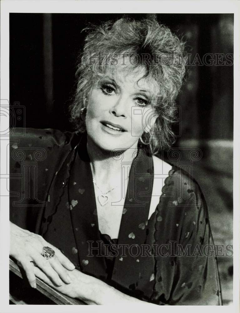 1984 Press Photo Janis Paige stars in Broadway&#39;s &quot;Alone Together&quot; in New York.- Historic Images