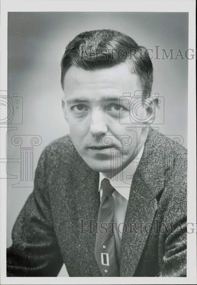 1957 Press Photo Steve Richard, Mayor Louis Cutrer&#39;s assistant. - hpa82410- Historic Images