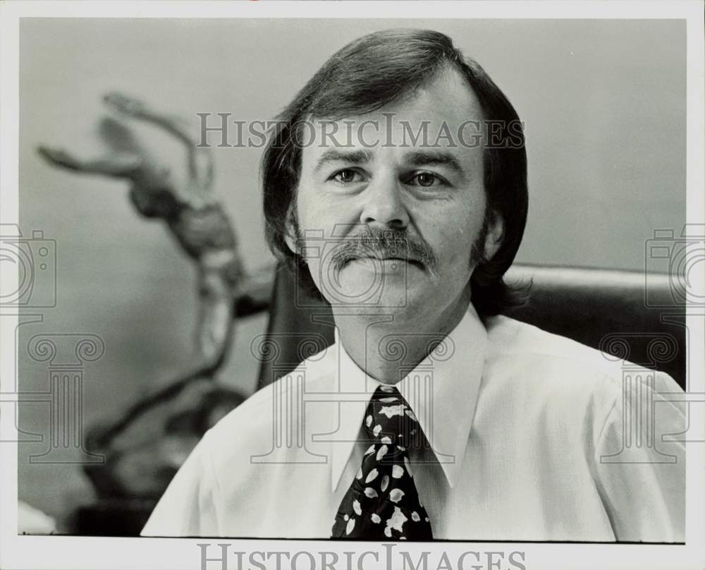 1972 Press Photo Burrel Rowe, attorney for water department - hpa83002- Historic Images