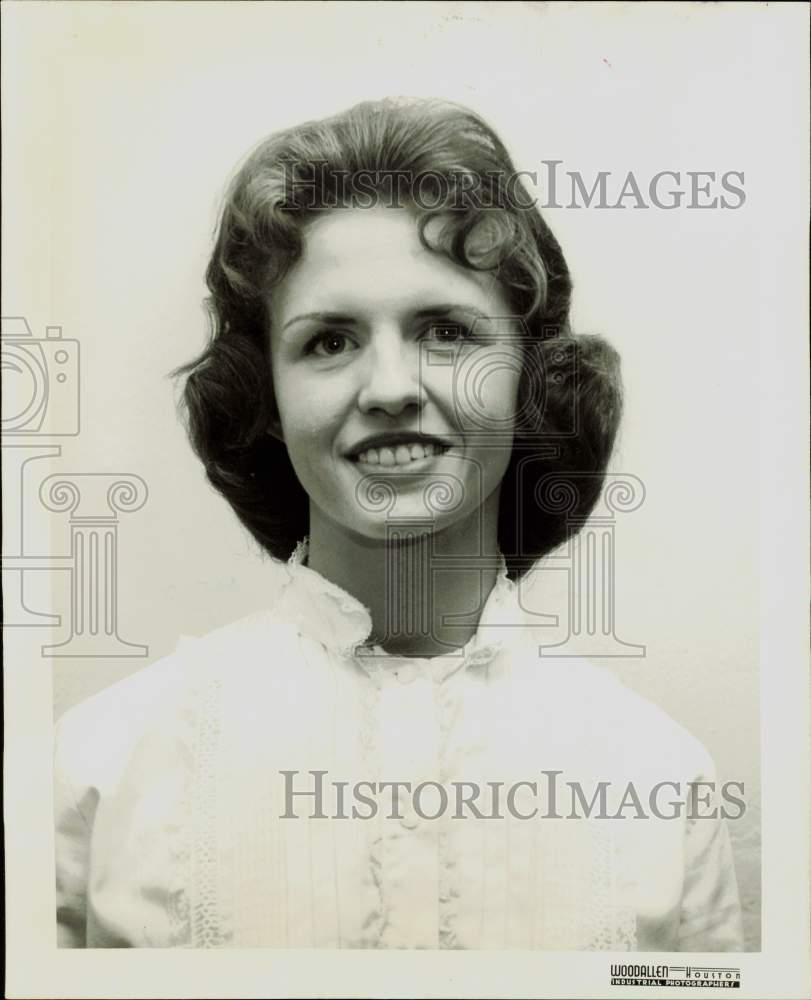 1961 Press Photo Mary Peacock, Reagan High School student. - hpa83059- Historic Images