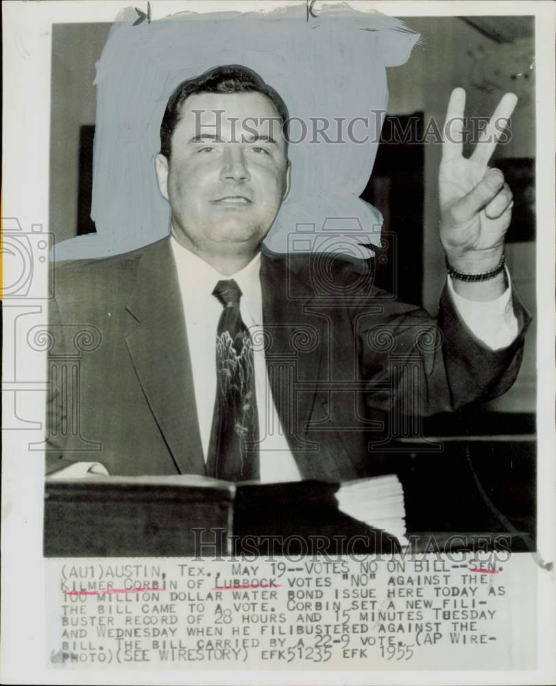 1955 Press Photo Senator Kilmer Corbin votes &quot;No&quot; on water bond in Austin.- Historic Images