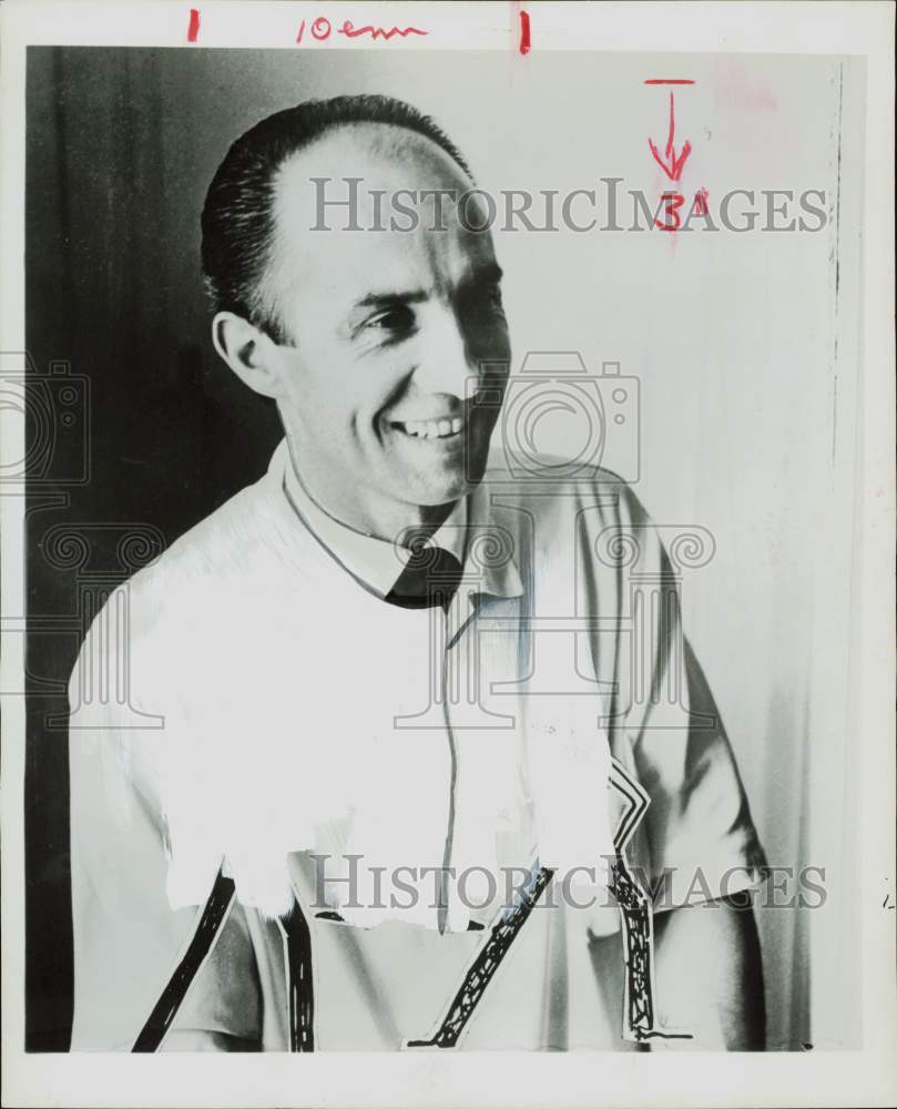 1966 Press Photo Andre Courreges, clinical designer and exponent of Tough Chic.- Historic Images