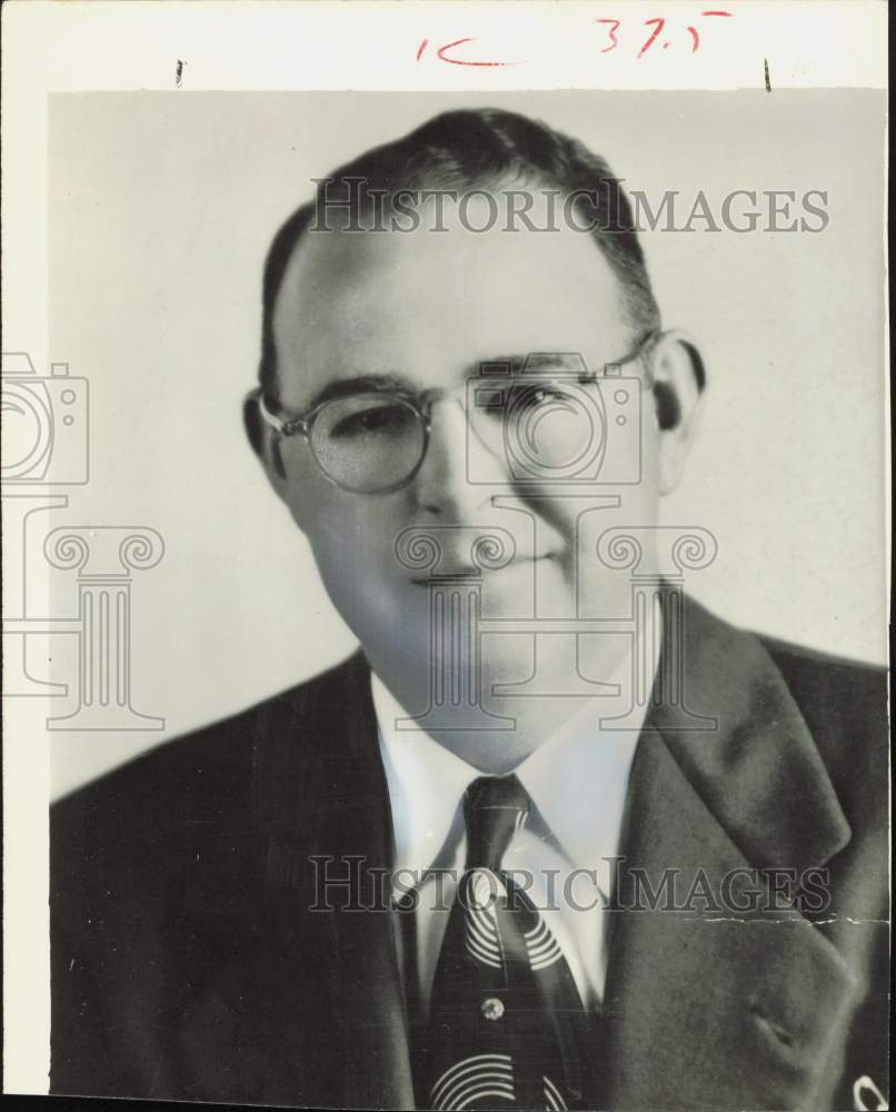 1951 Press Photo Oscar Hillyer, Texas Company Region 4 chairman - hpa85034- Historic Images