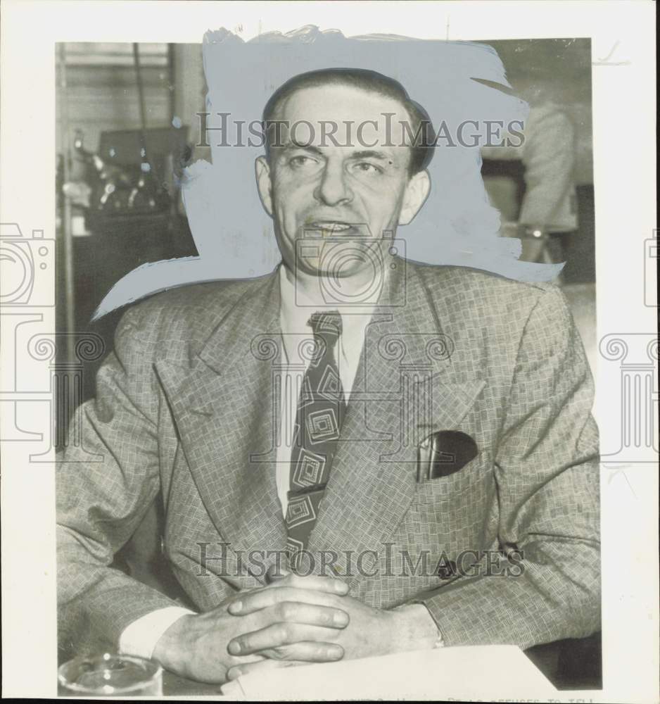 1953 Press Photo Victor Perio accused of leading espionage ring - hpa85280- Historic Images