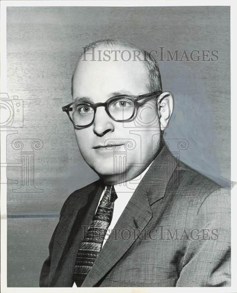 1957 Press Photo Millard Neptune, Texas Eastern Transmission vice president- Historic Images