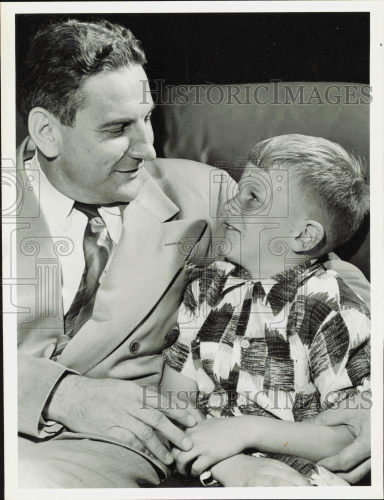 1956 Press Photo Mr. Rentzel with his son - hpa85482- Historic Images